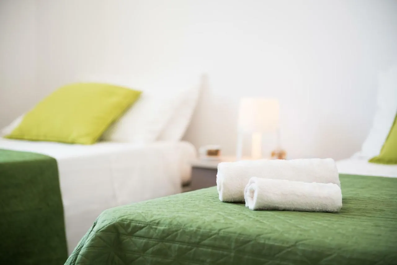 Villa Angelica Tra Verde Mare E Relax 阿沃拉 意大利