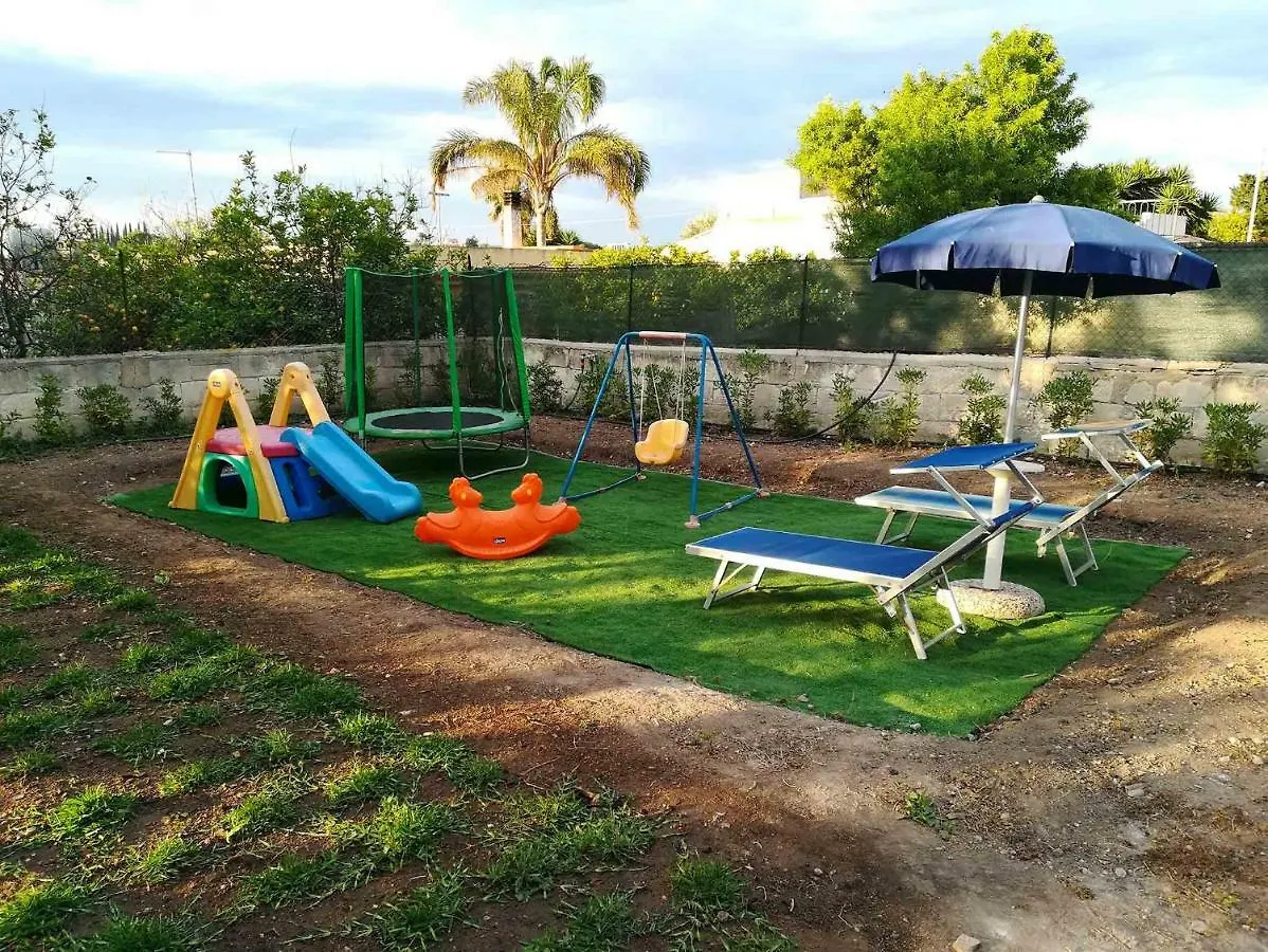 Villa Angelica Tra Verde Mare E Relax 阿沃拉 公寓